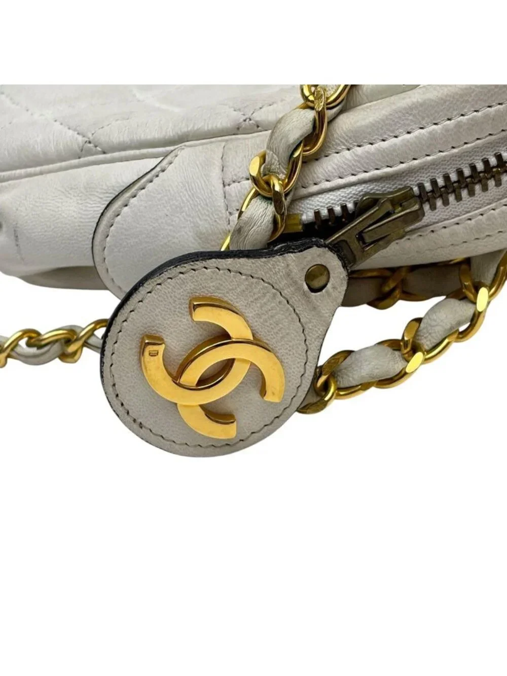 Chanel Quilted Lambskin Chain Shoulder Bag White Coco